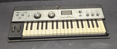 KORG microKORG XL Keyboard Synthesizer Vocoder *No Mic* Tested & Works