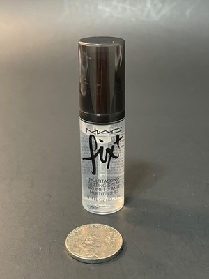 M.A.C.  FIX+  : MULTI-TASKING SETTING-SPRAY .14 fl oz / Larger Deluxe Sample