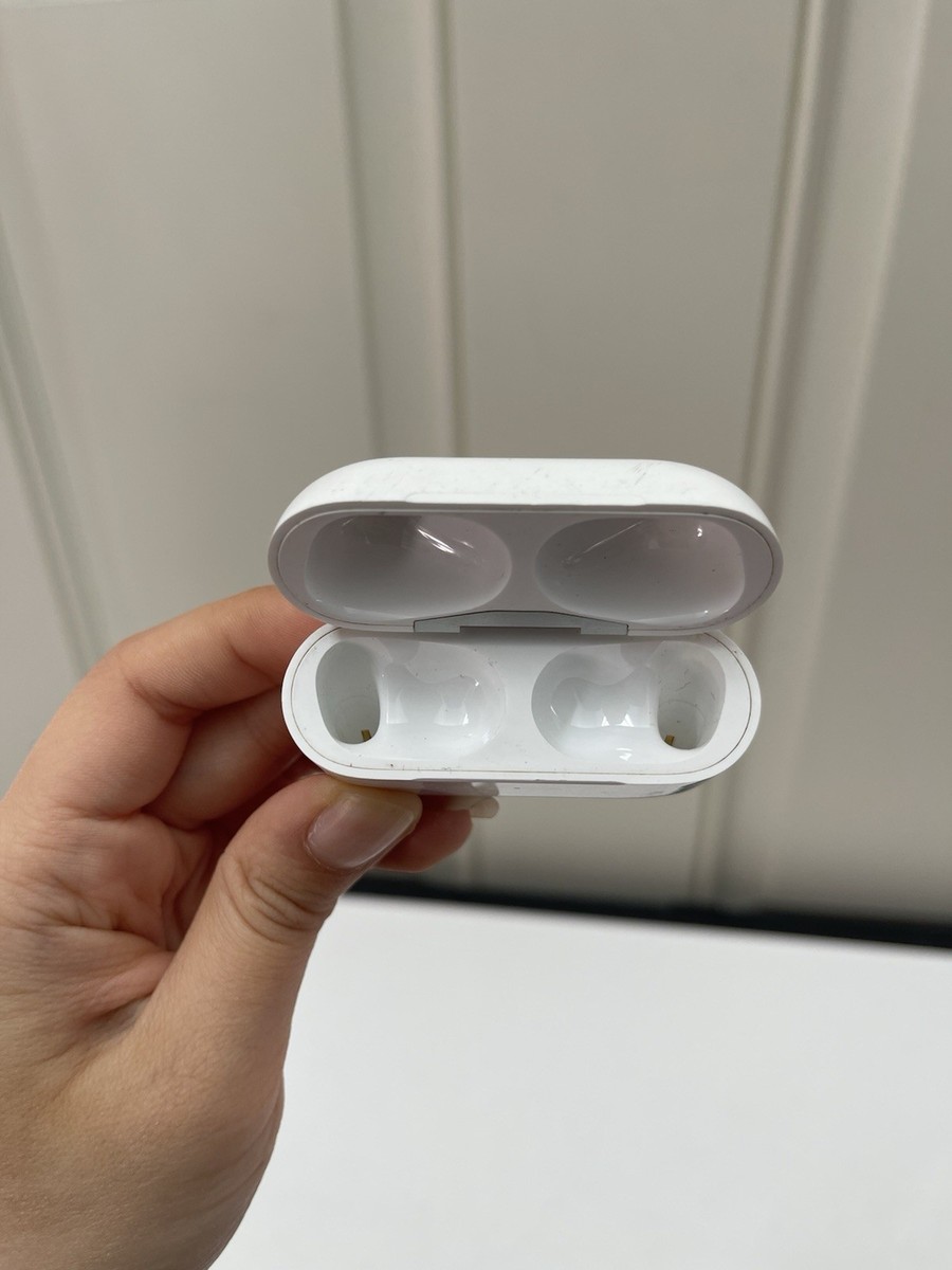 FAIR Apple Replacement Qi Charging Case A2190 for AirPods Pro (1st