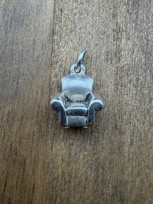 James Avery nicht mehr produziert Sterlingsilber 3D bequemer Sessel Charm geschliffene Schlaufe
