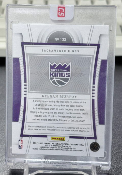 Keegan Murray 2022-23 Panini National Treasures 45/75 Auto Patch Red RC #132 view 2