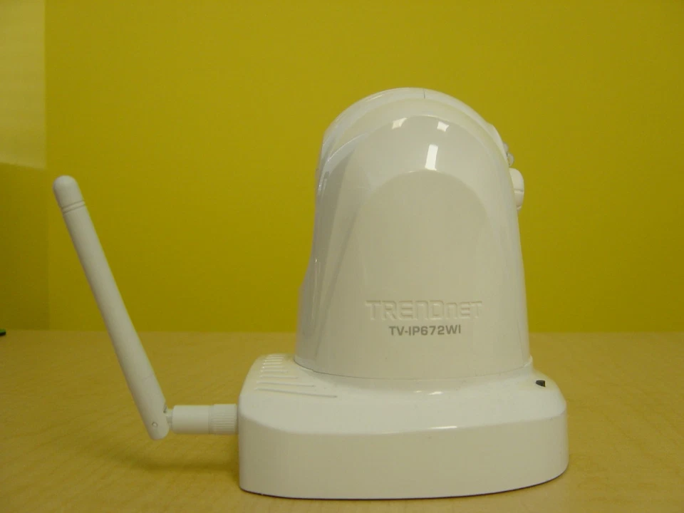 TRENDNET-TV-IP672WI DAY/NIGHT INDOOR CAMERA - Image 4 of 4