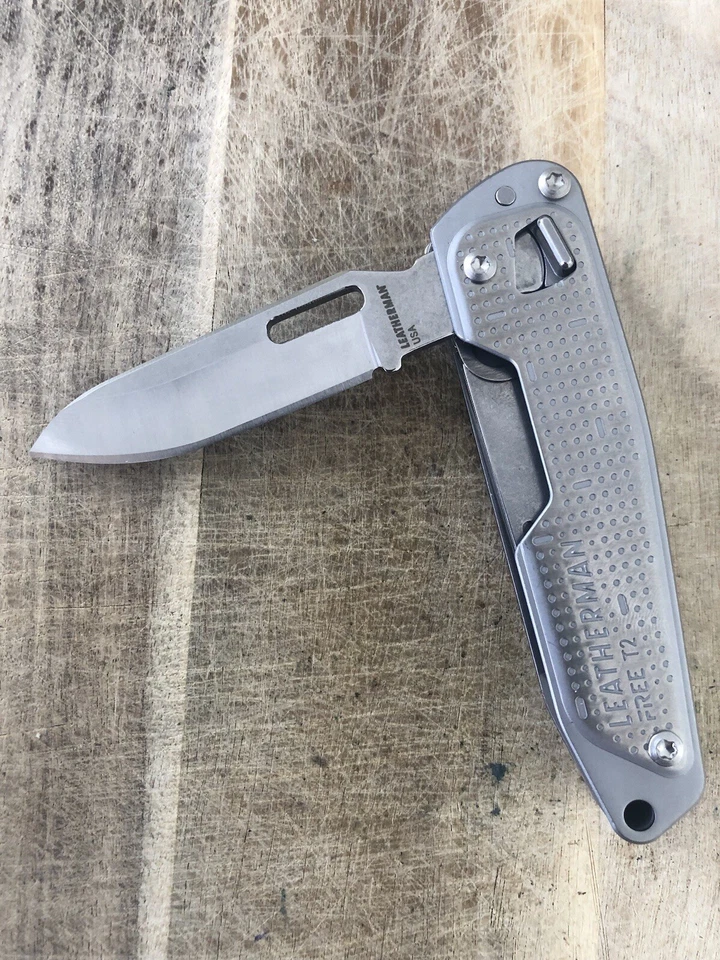 Leatherman USA Made 3.75" Closed FREE T2 Multipurpose Knife Tool & Sheath - image 4 of 4