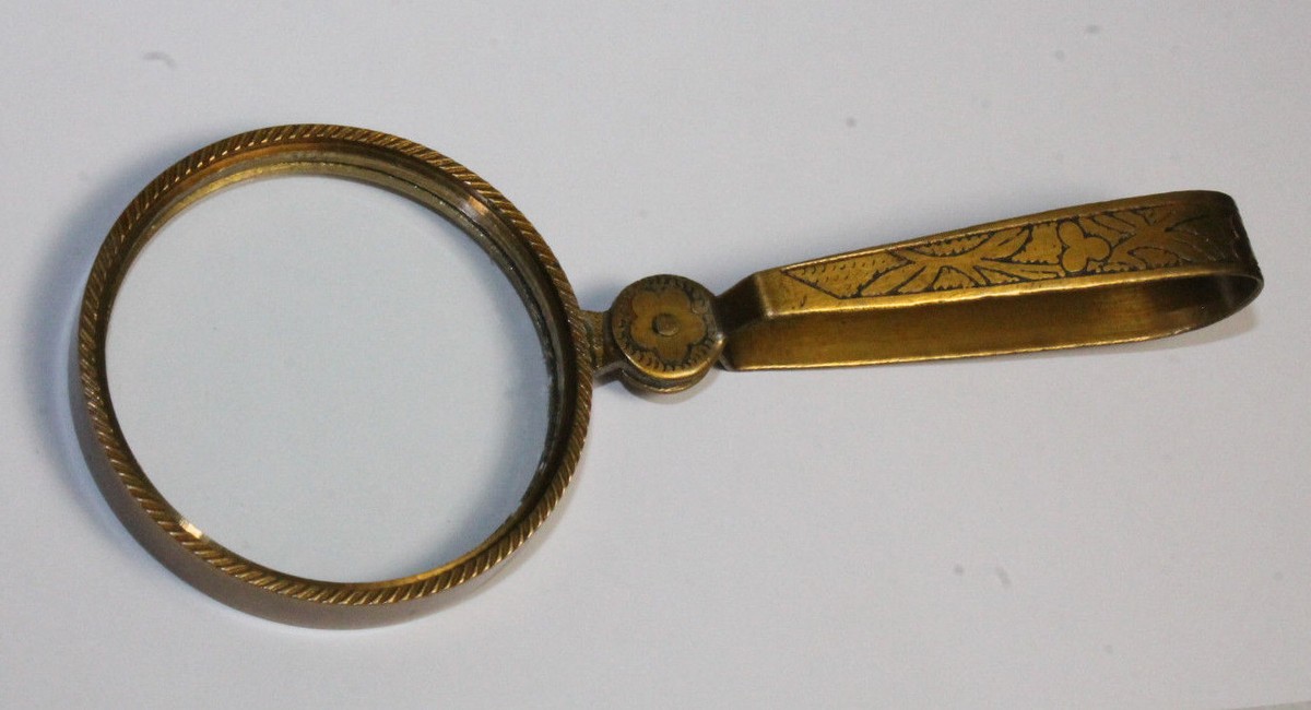 Antique Vintage Style Brass Pocket Folding Optical Glass