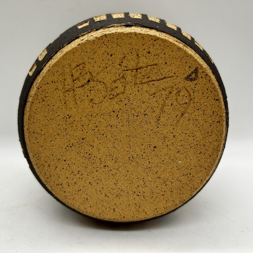 Vintage ‘79 Howard Seitz Signed Original Boho Art Pottery Pot Planter Vase - Picture 6 of 6