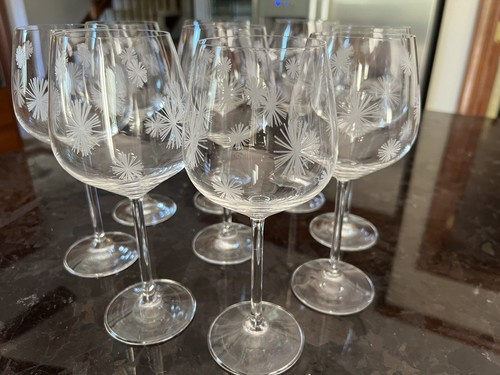 Set Of 9 Etched Dandelion Wine Glasses 8 1/4” X 2 1/2” Sparkly Clean - Picture 12 of 14