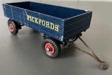 Dinky Toys 551 Code 3 Twin Axle Trailer - PICKFORDS