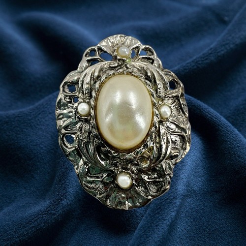 VTG ANTIQUE ORNATE OVAL PEARL BROOCH WHIMSIGOTH VICTORIAN GOTH WITCH HEIRLOOM - Picture 6 of 17