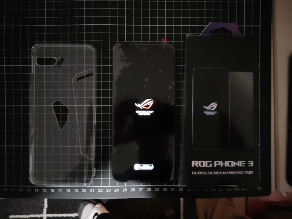 ASUS ROG Phone 3 strixE Android12 Unlocked 5G 12+128 GB - Excellent Gaming Phone - Image 2 of 4
