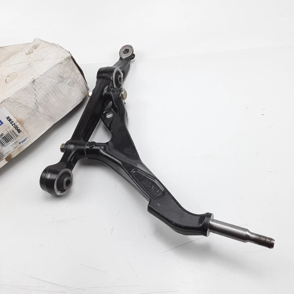 Braço de controle de suspensão dianteiro direito MOOG RK620046 compatível com Acura Integra (1994-2001) - Imagem 3 de 4