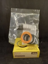 1 NEW PARKER PK202HLL01 PISTON SEAL KIT NIB ***MAKE OFFER***