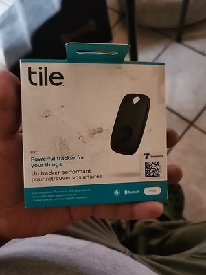 Tile Pro Powerful Bluetooth Tracker For Your Things -Black*New