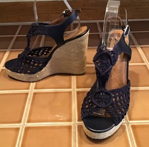 lucky brand navy wedges