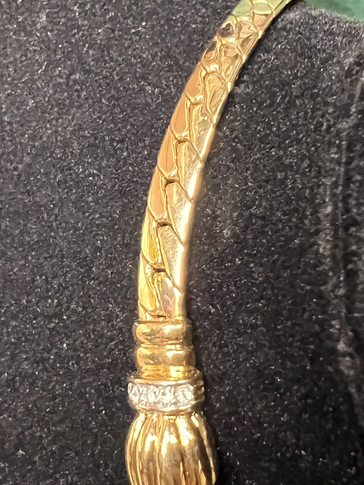 Picture 12 of 24