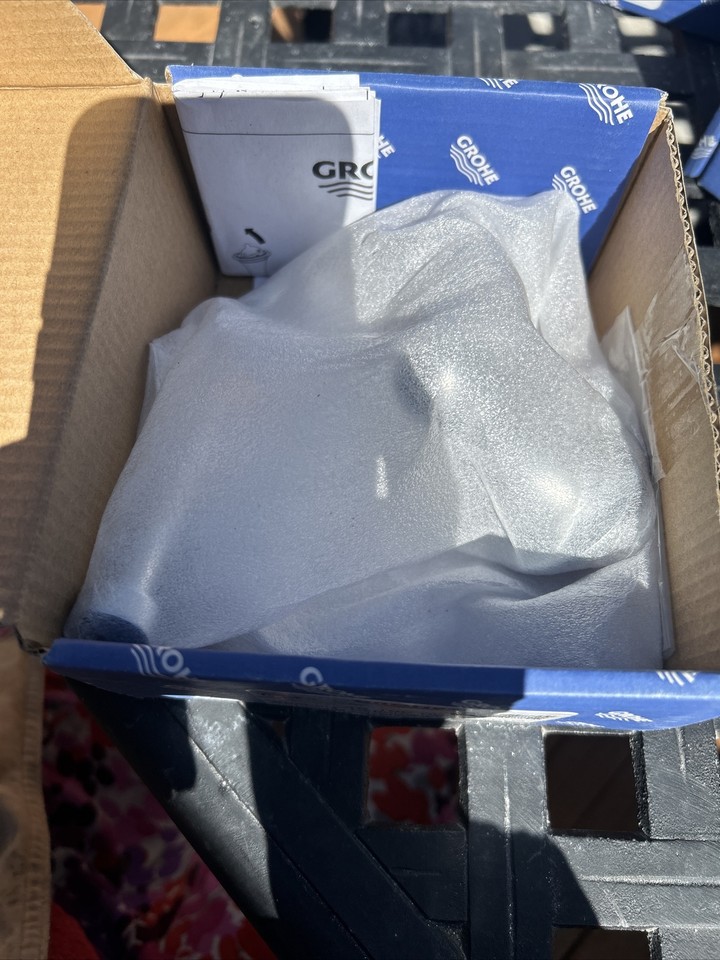 NEW GROHE Seabury Paper Holder for Toilet Paper Chrome 40160000 NEW