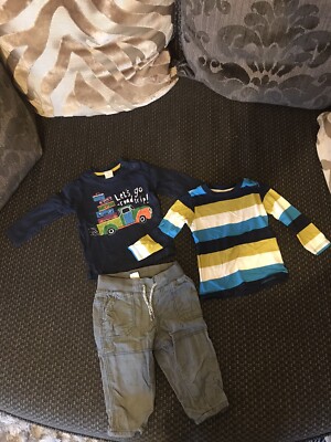 H und M Jungen 2 x Langarmshirt und 1 x Cord Jogginghose - Größe 4-6 Monate