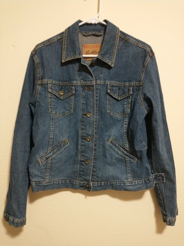 Levi Strauss Signature Misses Size 