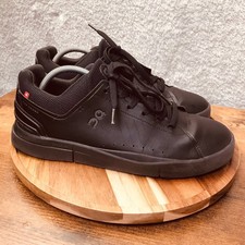 On Cloud The Roger Advantage Mens 10.5 All Black Vegan Leather Tennis Sneakers