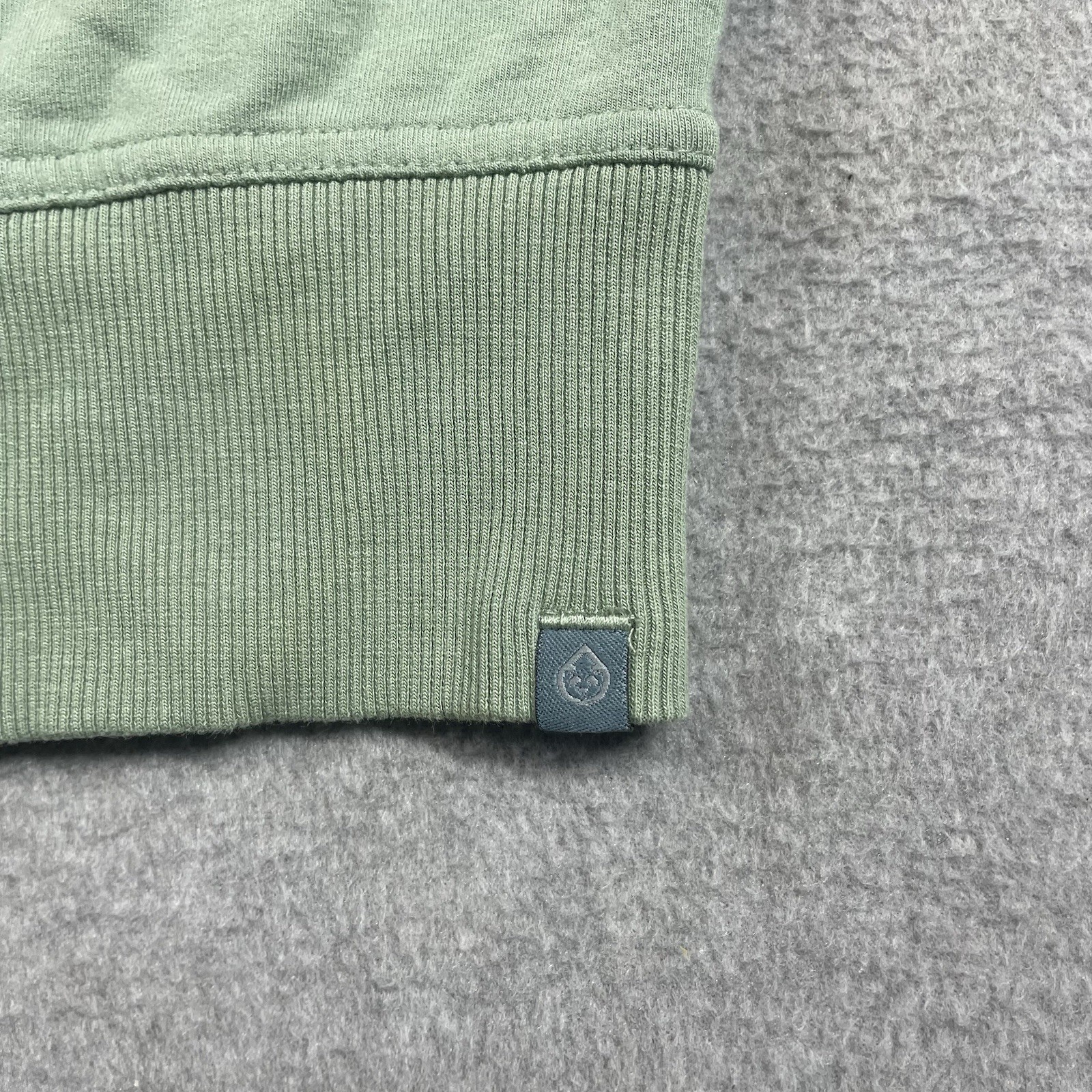 Tasc Performance pullover crew neck sweater men's… - image 3