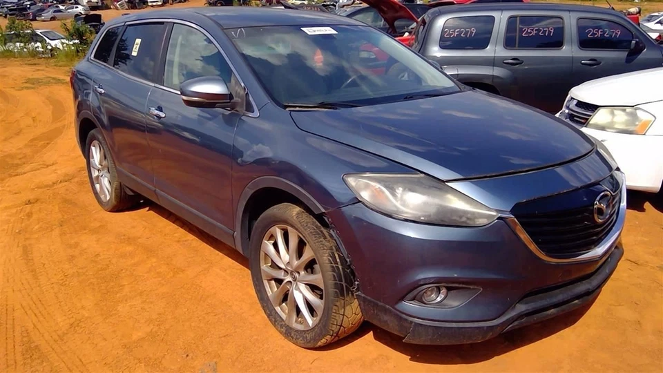 Passenger Corner/Park Light Fog-driving Fits 11-17 MAZDA 6 244196 - Image 3 of 4