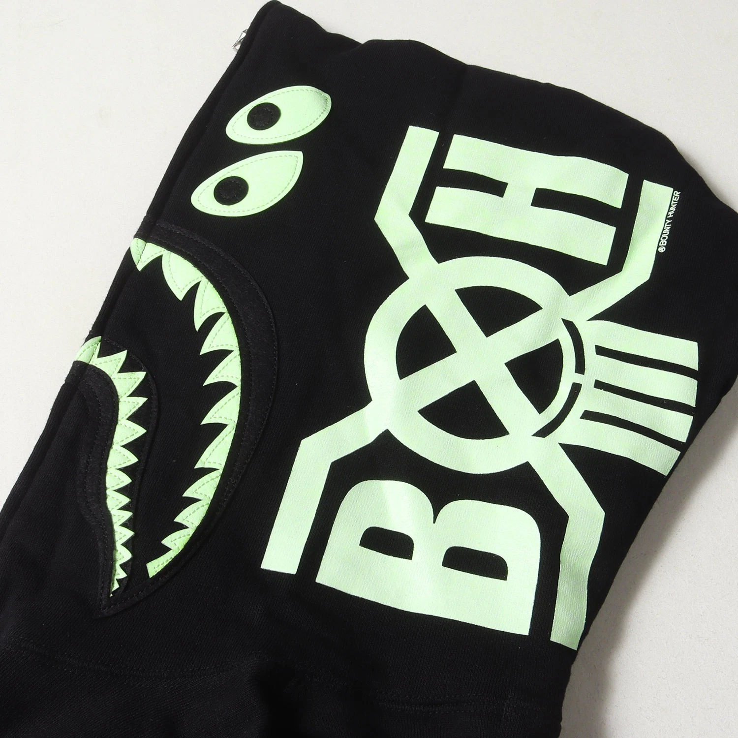 A BATHING APE (BAPE) Felpa con cappuccio A Bathing Ape taglia M Bounty Hunter Luminous Mudshark full zip