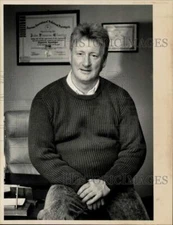 1990 Press Photo J. Francis Cloutier, clinical hypnologist, in Bridgewater, MA.