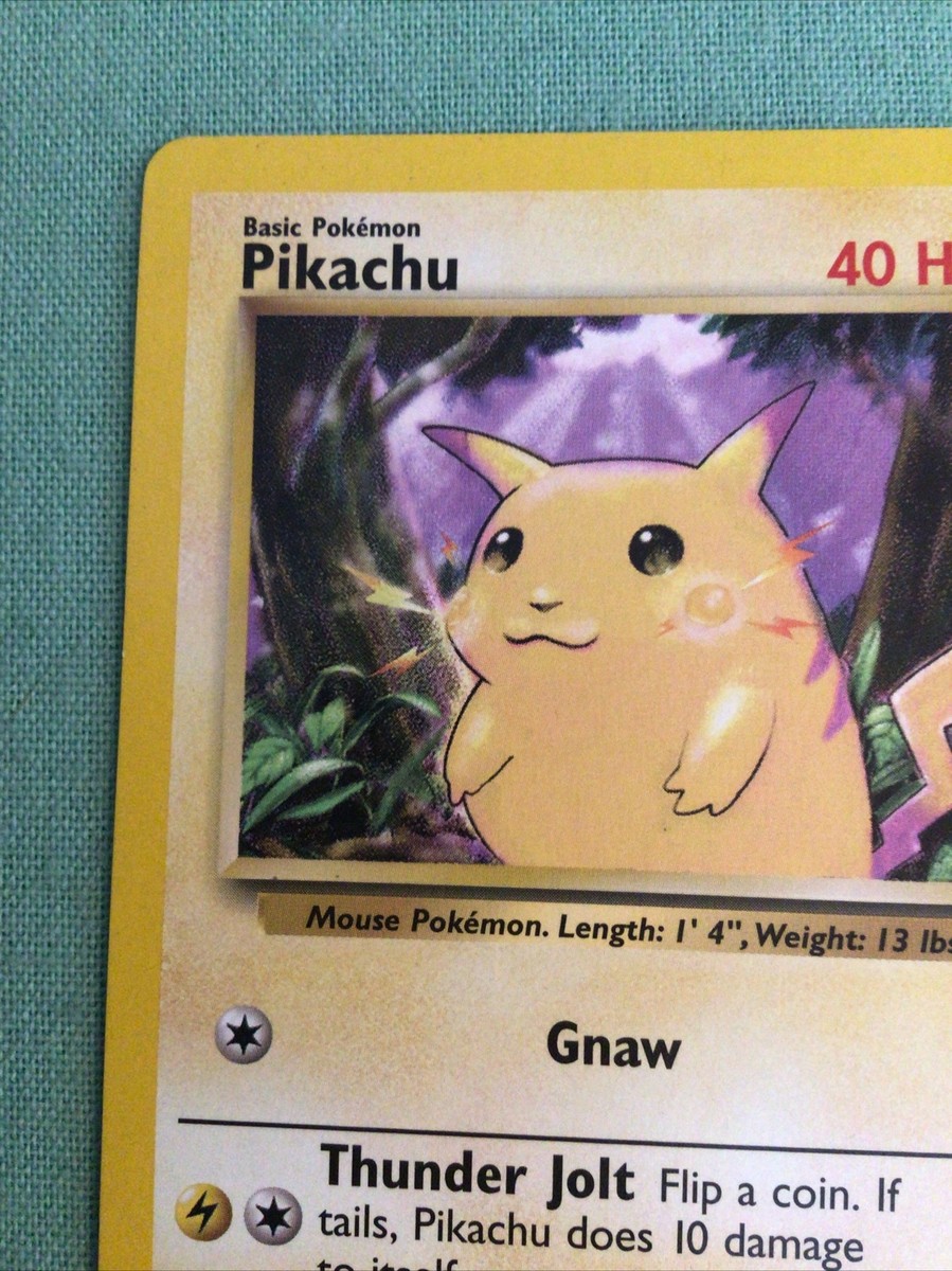 美品　ピカチュウ　Pikachu yellowcheek shadow less Shadowless Pikachu 58/102 Yellow Cheeks Base Set English