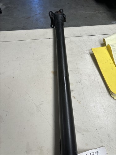 Árbol de transmisión bmw x3 delantero 2008 n52 usado buen estado - Imagen 2 de 3