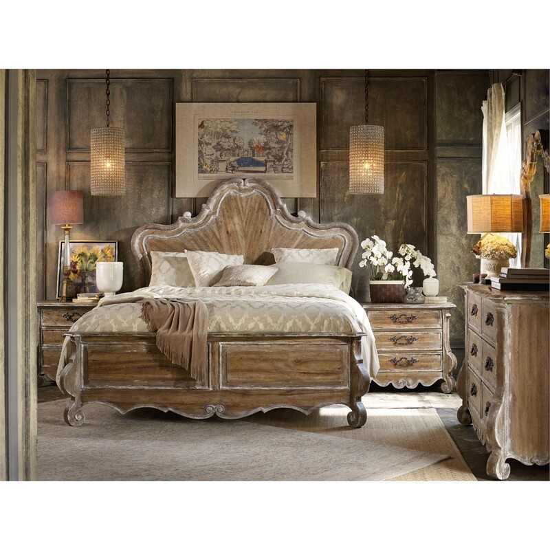 Beaumont Lane Farmhouse Wood King Panel Bed with Headboard in Caramel Froth