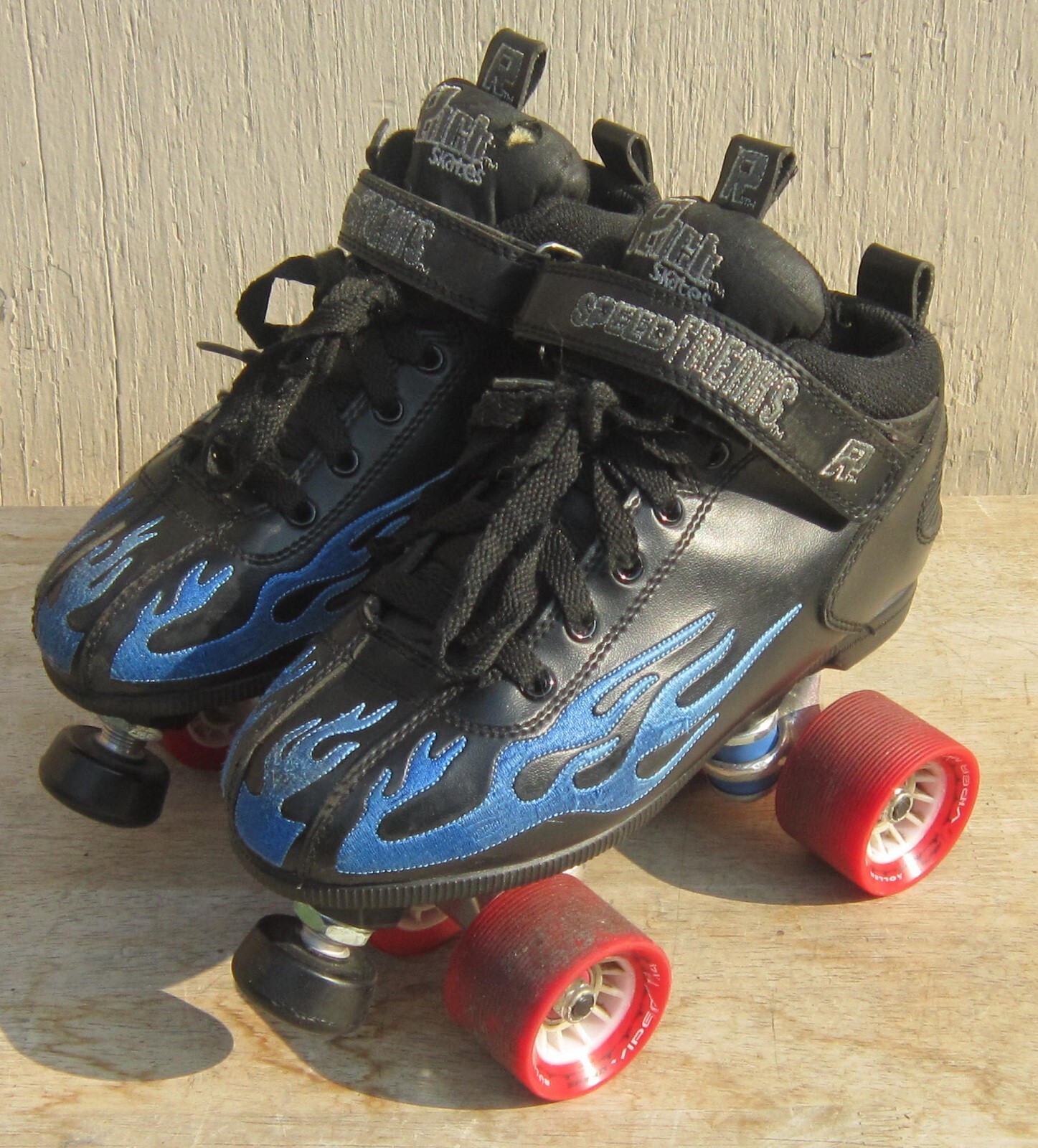 ROCK 'SPEED FREAKS' ROLLER SKATES size 6 Black w/ Blue Flames eBay
