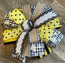 Bee  Daisy Buffalo Plaid Wreath Bow, Spring Summer Bow, Honeybee Bumble Bee