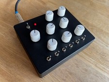 Maximal Drone handmade synth, Rucci Electronics 