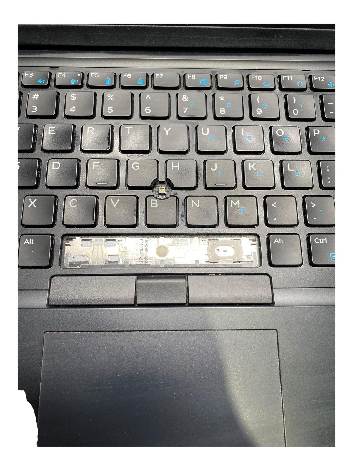 Dell Latitude 5490, 14-Inch Laptop, with Intel Core i5, Windows 11 Pro