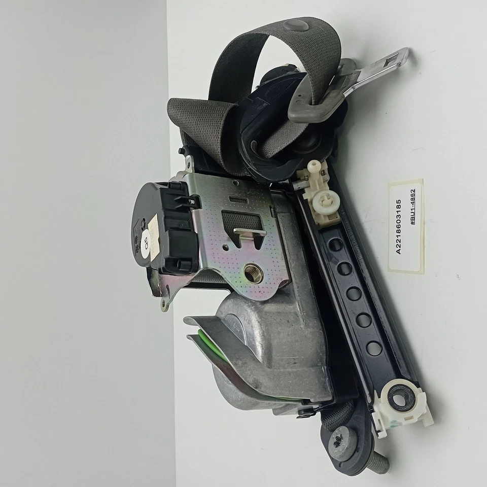 2007-2009 Mercedes-Benz S550 Front Left Seat Belt Retractor A2218603185 — 第 3/4 张图片
