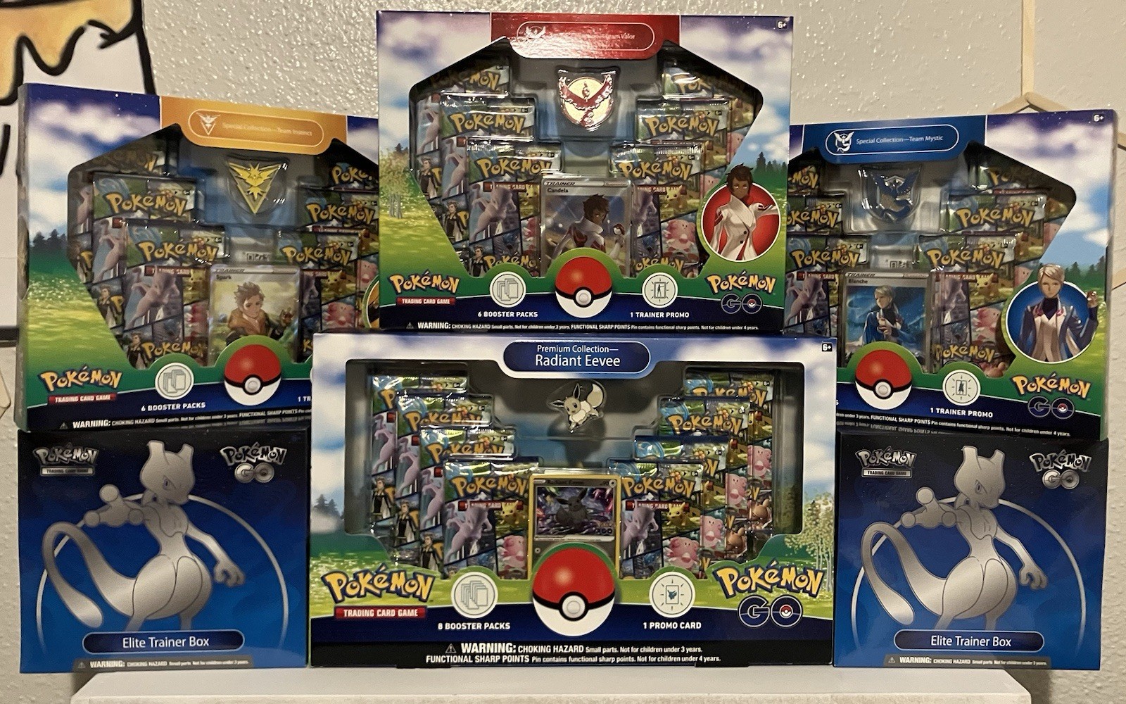 Pokémon TCG Pokemon Go Etb Radiant Eevee Team Instinct Mystic Valor New