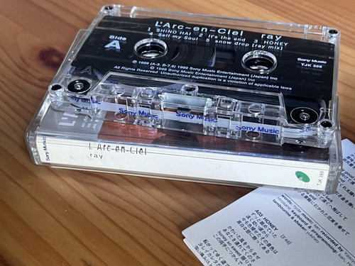 LArc-en-Ciel Ray ラルク アン シエル Cassette Tape 2000s Alternative J-Rock (Sony T 1999) - Picture 4 of 4