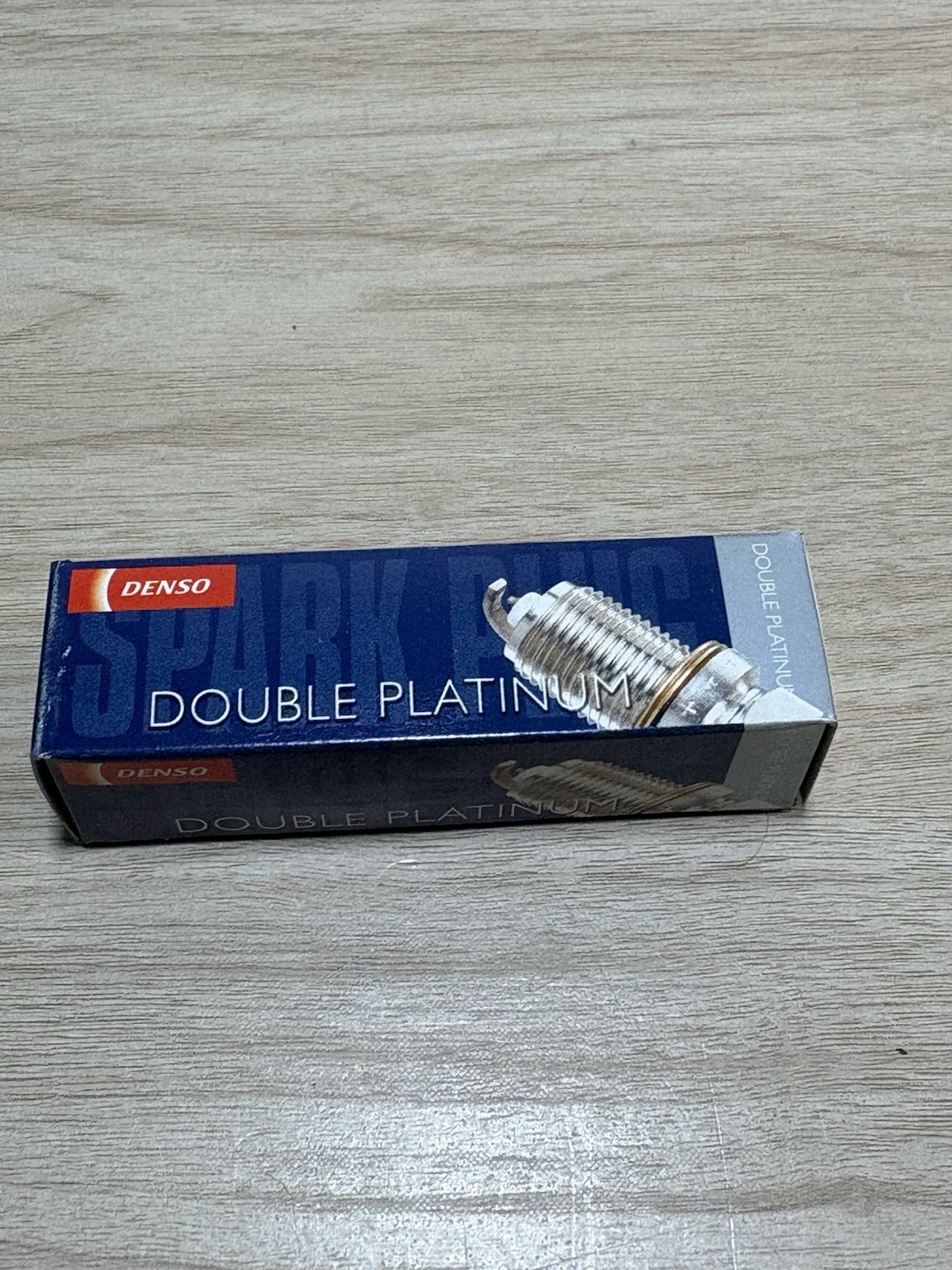 Denso 3253 PK20TR11 Double Platinum Spark Plugs QTY 1, New Old Stock