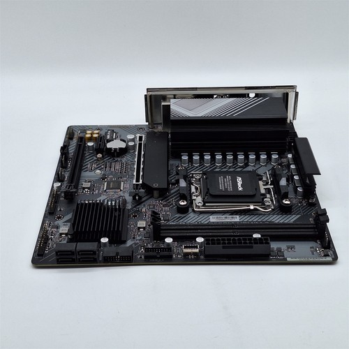 ASRock B650M-HDV/M.2 AMD Socket AM5 Ryzen 7000 Series Processors -NOT WORKING- - Zdjęcie 3 z 6