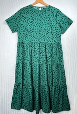 Boohoo green Leopard Print Maxi Dress Size 16 Casual cap sleeve button neck work