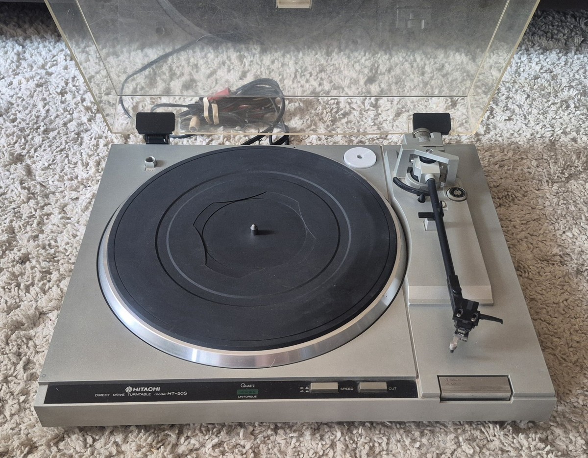 Hitachi HT-50s Quartz Lock Direct Drive Turntable Record Player