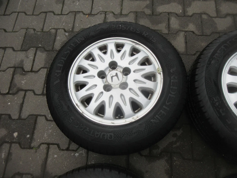 Original Honda Shuttle Winterräder 205/65 R15 94H 5 x 114,3 6J x15 ET45 - Bild 4 von 4