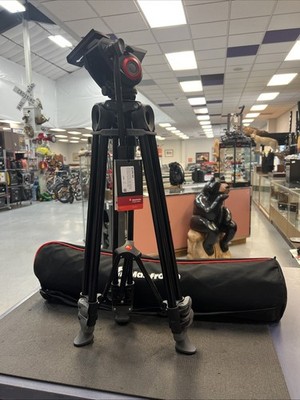 Manfrotto 三脚MT502AM 三脚 + MVH500A Manfrotto MVH500A Fluid Drag Video Head with MVT502AM Tripod and