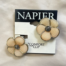 Vintage Napier Beige Enamel Silver Tone Flowe...
