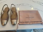 Women’s Stuart Weitzman Gold And Beige Flats Size 7 — photo 2
