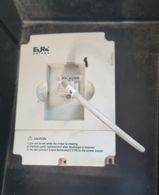 EURA DRIVES F1000--G0015S2B INVERTER DRIVE   (br5.2)