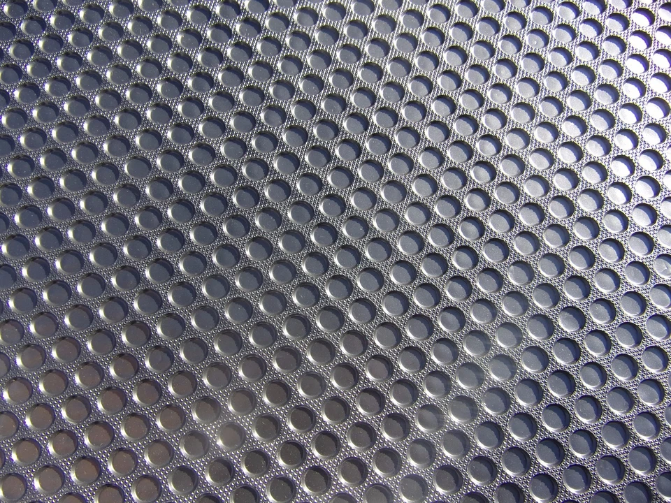 Резиновый коврик для багажника/груза Chrysler Pacifica на 5 пассажиров (без 3-го сиденья) подходит: 04–08 - Изображение 2 из 3