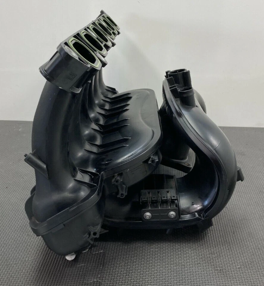 04-10 BMW 525i Engine Air Intake Manifold Assembly OEM 754158507 - Image 3 of 4