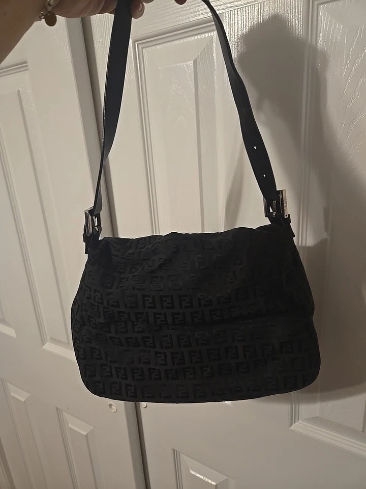 Fendi Mamma Baguette Wallet And Sunglasses Plus Two Original Sleeping Bags - Image 3 of 4