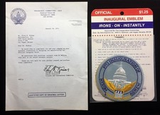 RICHARD NIXON & SPIRO AGNEW INAUGURAL EMBLEM NOS IN ORIGINAL RACK PACKAGE