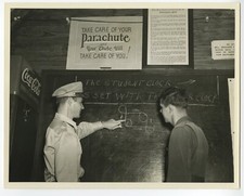 World War II, U.S. Army Air Corps - Parachute - Original Era 8x10 Photograph
